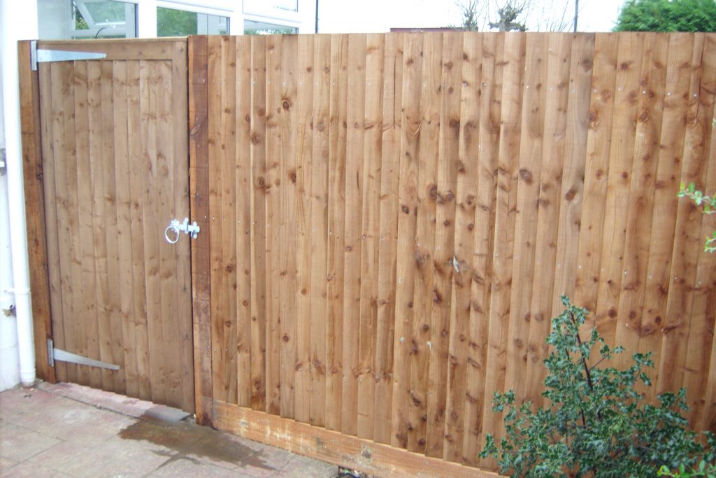 Closeboard Fencing