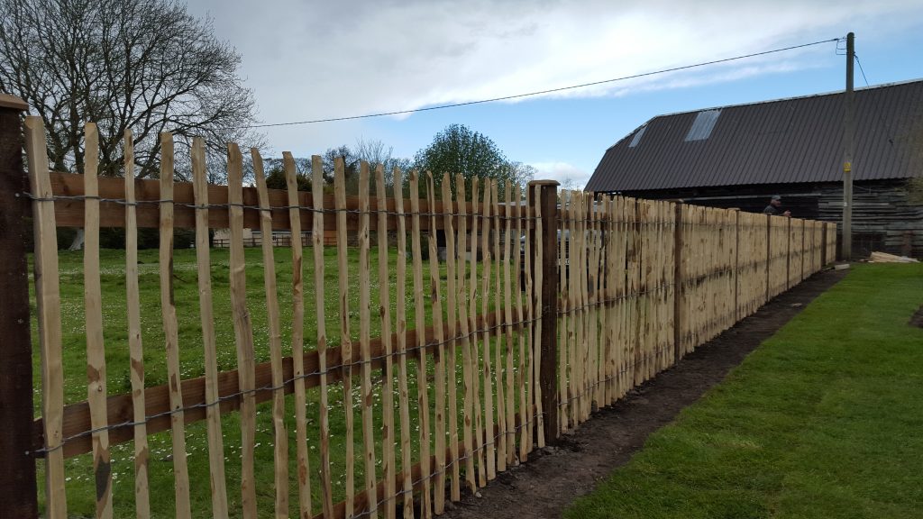 Contemporary and decorative fencing